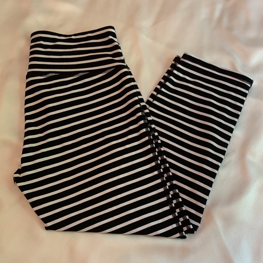 ATHLETA Black and White Striped Leggings, Size Small